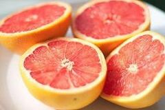 Grapefruit fir Gewiichtsverloscht